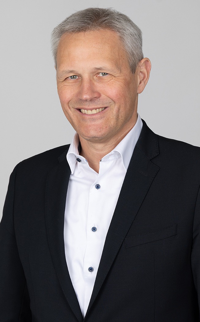 Advior CM&S AG Niklaus Mueller